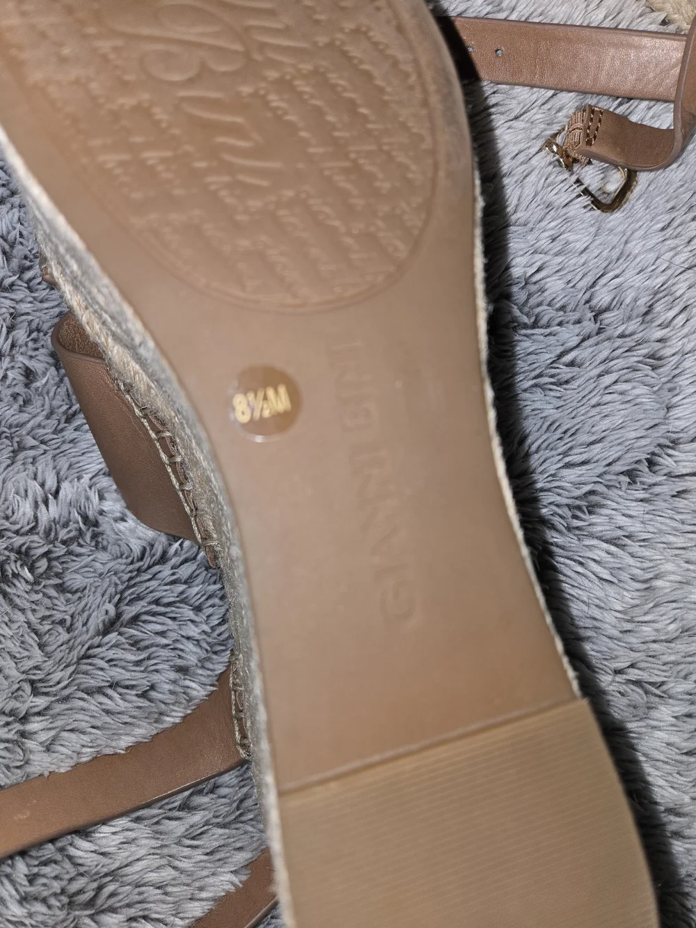 Giani Bini stylish tan